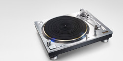 Technics-SL-1200G-turntable